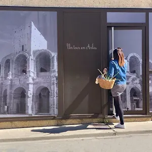 Un Tour En Arles